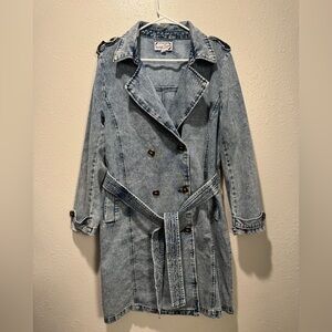 Stoosh Vintage Denim Trench Coat | Large